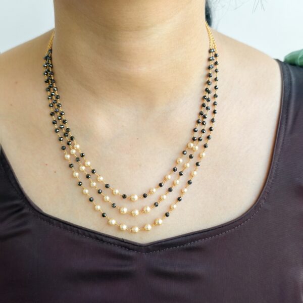 fj2182 3 steps black diamonds with swarovski pearl 18 inch chain