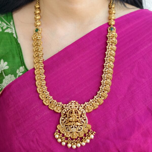 fj2217 real gold replica lakshmi kasula long haram with screwback earrings