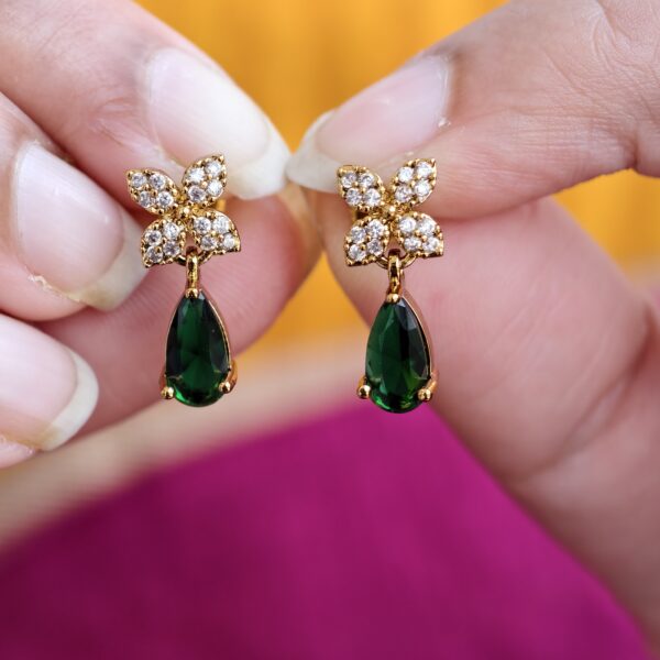 fj2383 small size green stone screwback earrings