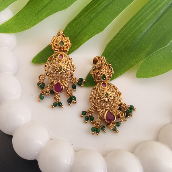 fj2369 gold replica ear rings with screw back