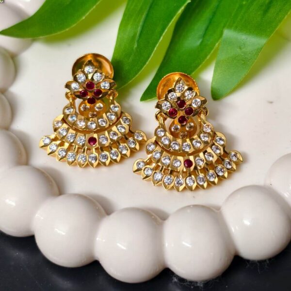 fj2536 pure Panchaloham studs rubi and whitestone