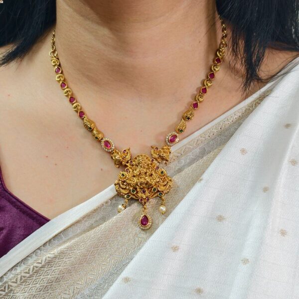 fj2547 real gold replica lakshmi antique finish neckset with screwback earrings