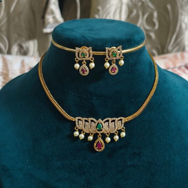 fj2699 lotus naan patti with lotus pushback earrings