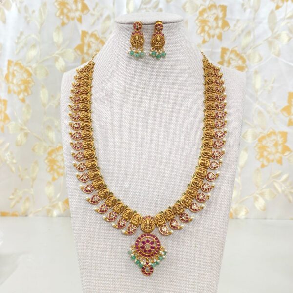 fj2732 real gold look antique finish kemp stone long haram along with the backchain and earrings